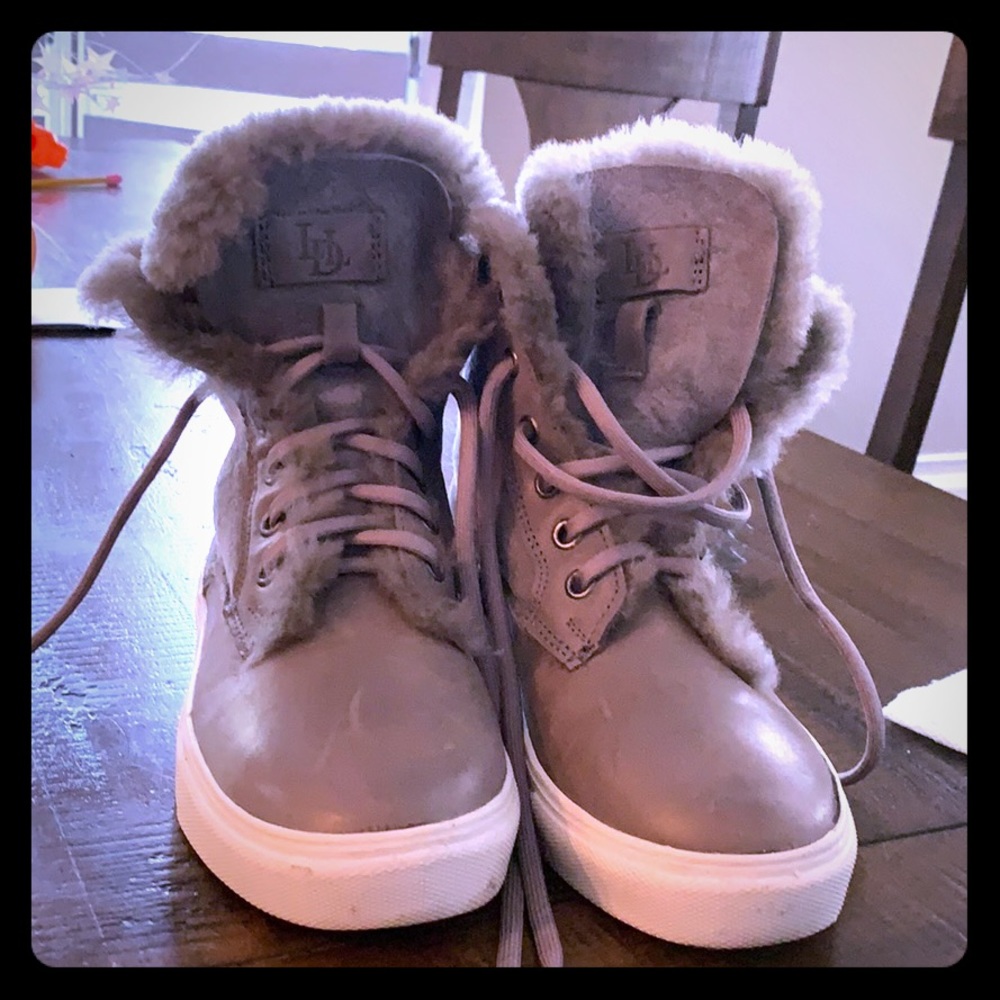 Luxe De Leon Boots